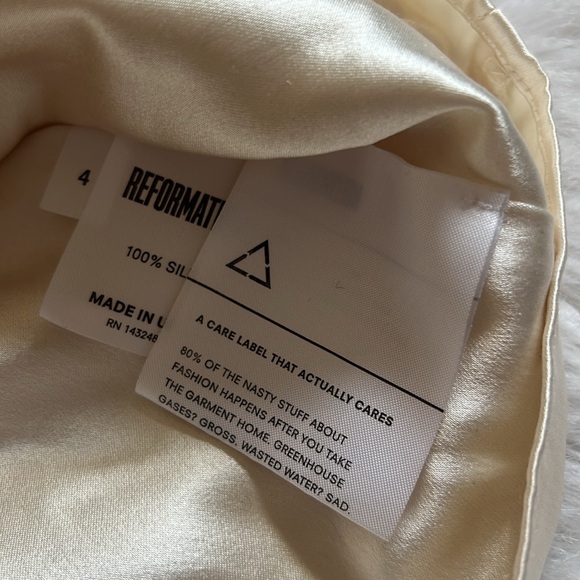 Reformation 100% silk high neck top - Picture 5 of 8